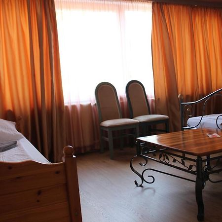 Hotel Tara Ньиредьхаза Экстерьер фото