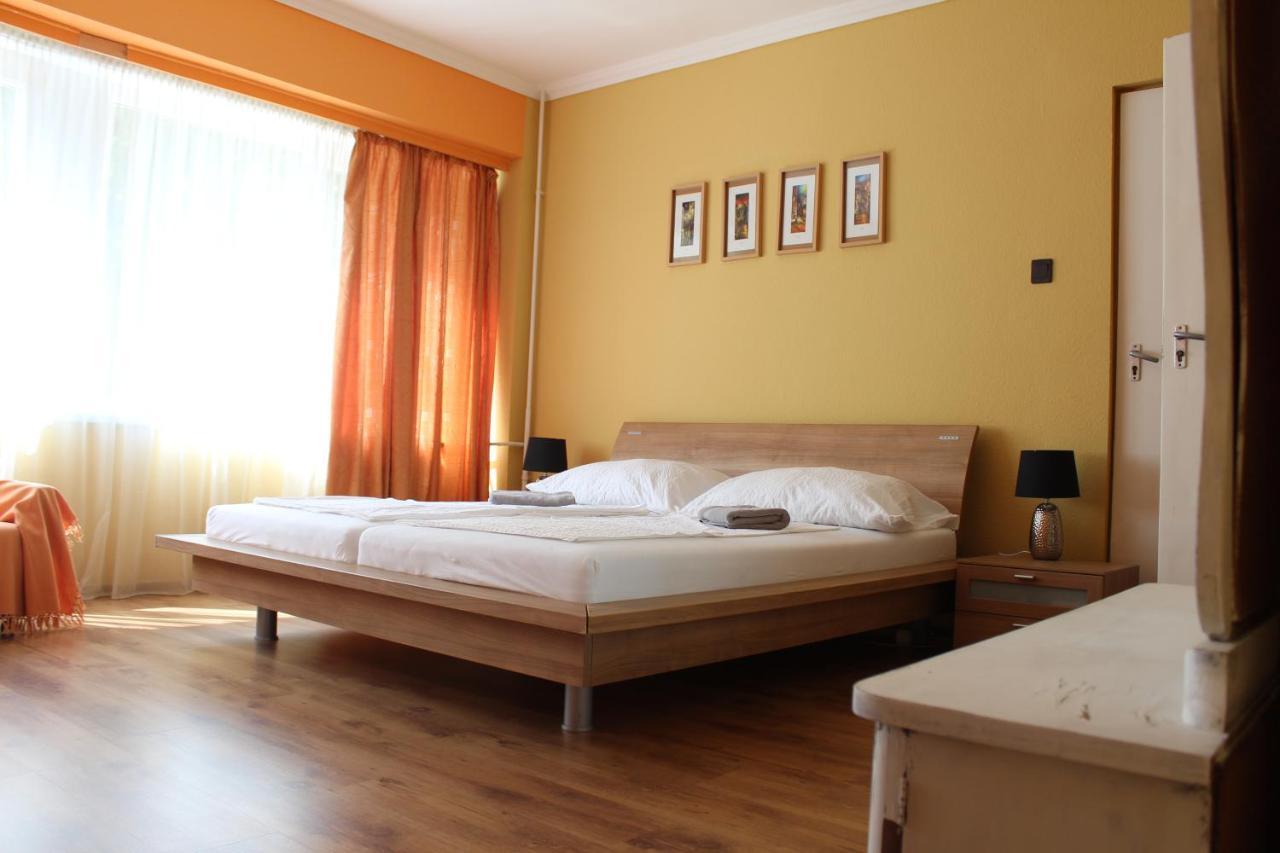 Hotel Tara Ньиредьхаза Экстерьер фото